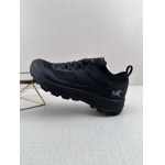 2025年1月30日新品入荷  Q11スニーカー/ランニングシューズ/カジュアルシューズ