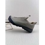 2025年1月30日新品入荷  Q11スニーカー/ランニングシューズ/カジュアルシューズ