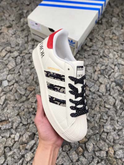 2025年1月30日新品入荷AD Originals Sue...