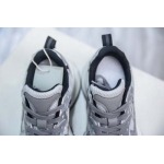 2025年1月31日新品入荷 MLB New York Yankees Curve Runner スニーカー/ランニングシューズ/カジュアルシューズ