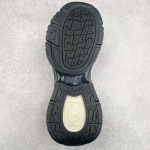 2025年1月31日新品入荷PB MLB New York Yankees Curve Runner スニーカー/ランニングシューズ/カジュアルシューズ