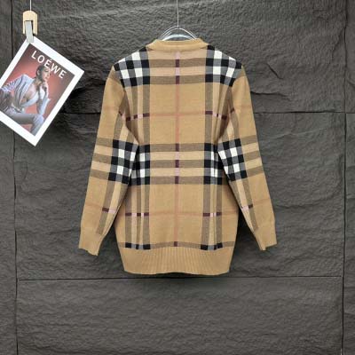 2025年2月9日新品のバーバリーセーターDR工場