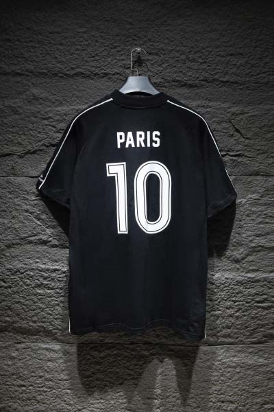 バレンシアガの新作半袖Tシャツ2025年2月13日発売 HS工場