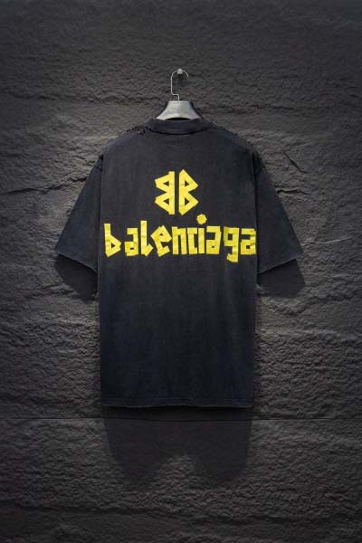 バレンシアガの新作半袖Tシャツ2025年2月13日発売 HS工場