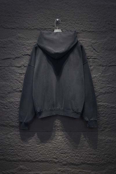 バレンシアガ(Balenciaga)のフード付きパーカー2025年2月13日発売 HS工場