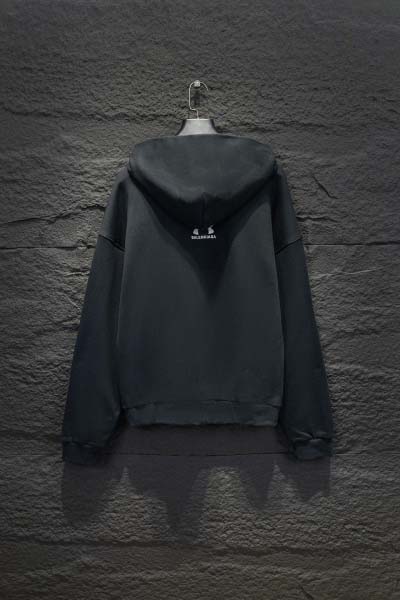 2025年2月13日新品Balenciagaファスナー付きフード付きパーカー HS工場