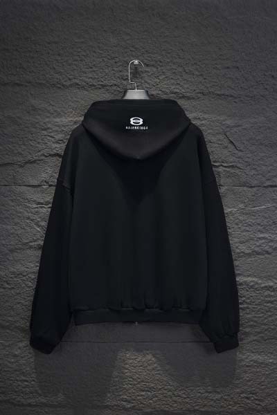 2025年2月13日新品Balenciagaファスナー付きフード付きパーカー HS工場