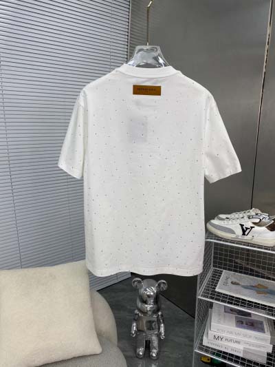 ルイ?ヴィトンのtシャツ2025年2月15日発売  dtai 工場