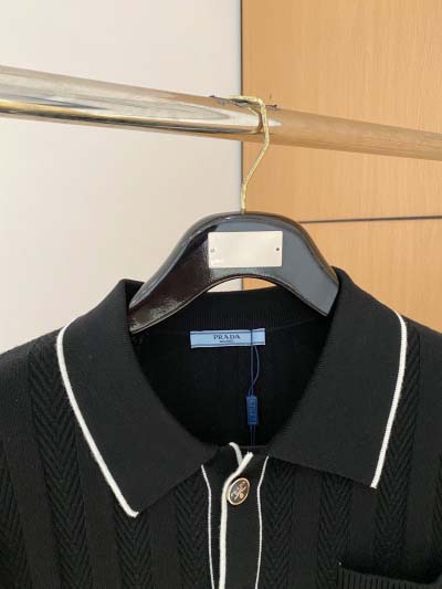 2025年2月15日新作PRADAカーディガンジャケット  dtai 工場