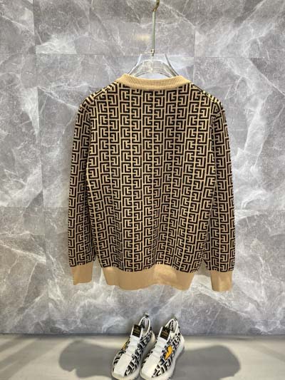 2025年2月15日新作ヴェルサーチェセーター   dtai 工場