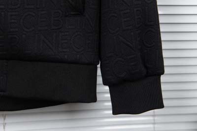 2025年2月23日新品lulu ニットカーディガン    yaofa工場