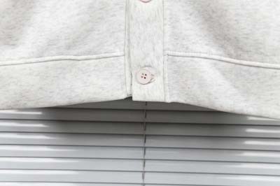 2025年2月23日新品Thom Browne ニットカーディガン    yaofa工場