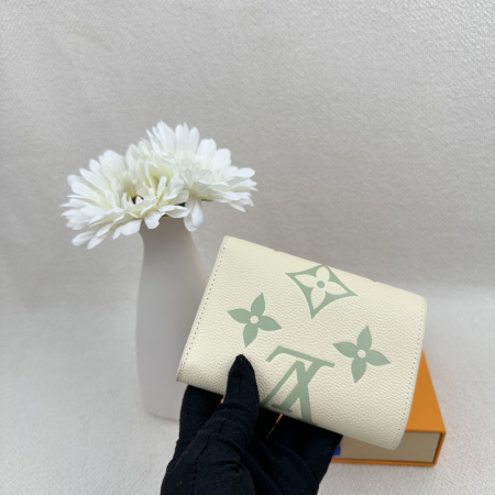 2025年2月24日早春新品M41938 Victorine ルイヴィトン三つ折りの短財布 zy工場