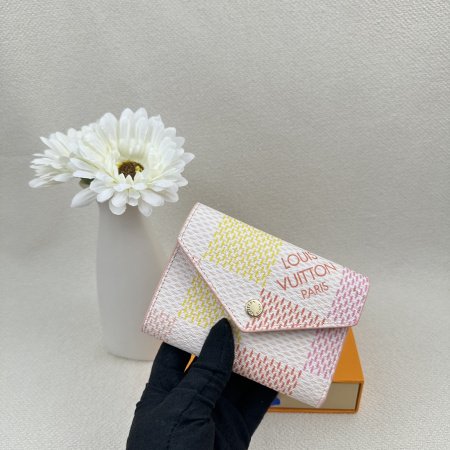 2025年2月24日早春新品M40638 damiericious”damiervi ルイヴィトン三つ折りの短財布 zy工場