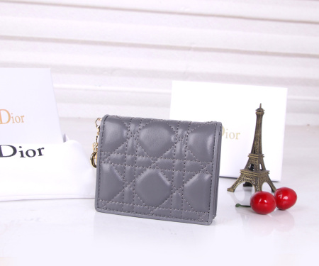 2025年2月24日早春新品Dior 11*8.5*3 財布 zy工場