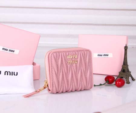 2025年2月26日新品Miumiu財布 zy工場
