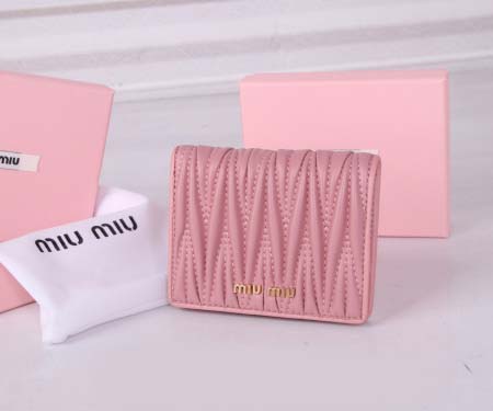 2025年2月26日新品Miumiu財布 zy工場