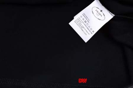 2025年2月26日高品質新品prada半袖のT シャツDW工場