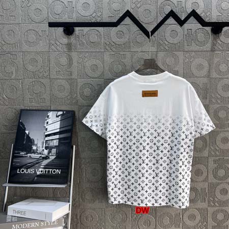 2025年2月26日高品質新品Louis Vuitton半袖のT シャツDW工場