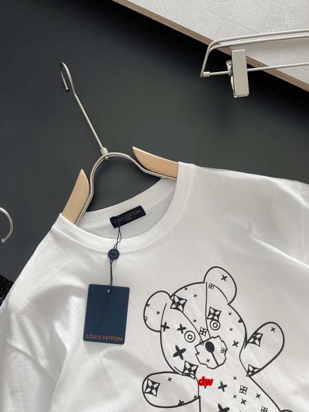 2025年2月27日高品質新品 Louis Vuitton半袖のT シャツDW工場