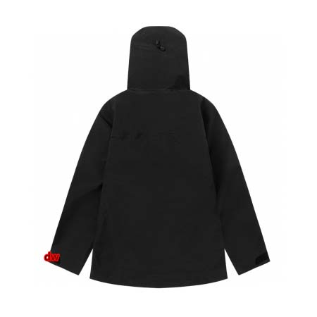 2025年2月28日高品質新品ARCTERYX ジャケットDW工場