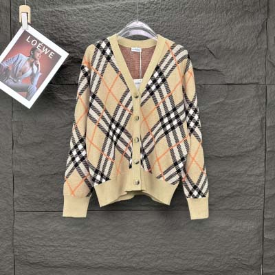 2025年2月9日新品のバーバリーセーターDR工場