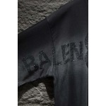 バレンシアガの新作半袖Tシャツ2025年2月13日発売 HS工場