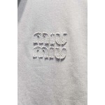 2025年2月13日新商品「miumiu」のパーカー HS工場