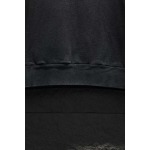 クロムハーツのパーカー、2025年2月13日発売 HS工場