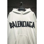 バレンシアガ(Balenciaga)のフード付きパーカー2025年2月13日発売 HS工場