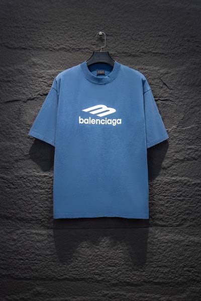 バレンシアガの新作半袖Tシャツ2025年2月13日発売 HS...