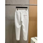 2025年2月15日新作モンクレールスラックス  dtai 工場