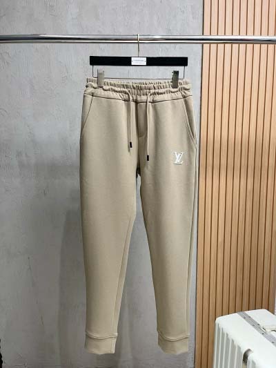 2025年2月15日新商品Louis Vuittonスラック...