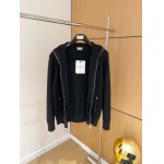 2025年2月15日新作モンクレールカーディガンジャケット  dtai 工場