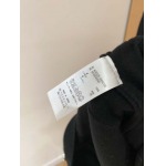 2025年2月15日新作Thom Browneカーディガンジャケット  dtai 工場