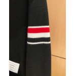 2025年2月15日新作Thom Browneカーディガンジャケット  dtai 工場