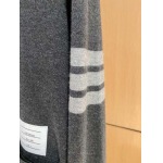 2025年2月15日新作Thom Browneカーディガンジャケット  dtai 工場