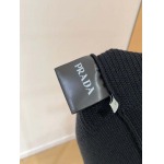 2025年2月15日新作PRADAカーディガンジャケット  dtai 工場