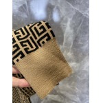 2025年2月15日新作ヴェルサーチェセーター   dtai 工場