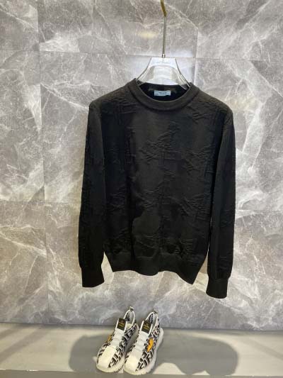 プラダ セーター2025年2月15日発売  dtai 工場