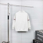 2025年2月23日新品Thom Browne ニットカーディガン    yaofa工場