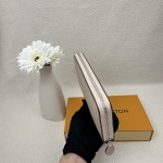 2025年2月24日早春新品M61867 Monogram19 x 10 ルイヴィトン長財布 zy工場