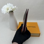 2025年2月24日早春新品M64502 ルイヴィトン パスポートケース zy工場