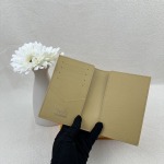 2025年2月24日早春新品M83611 ルイヴィトン パスポートケース zy工場