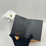 2025年2月24日早春新品M60181 Monogram   ルイヴィトン パスポートケース zy工場