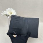 2025年2月24日早春新品 M60181 Monogram   ルイヴィトン パスポートケース zy工場