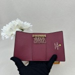 2025年2月24日早春新品M62630  SIZE:10.5x 7.0x 2.0 cm   ルイヴィトン6連キーケース zy工場