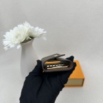 2025年2月24日早春新品M62630  SIZE:10.5x 7.0x 2.0 cm   ルイヴィトン6連キーケース zy工場