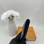 2025年2月24日早春新品M60895 MULTIPLEMultipleDamier， ルイヴィトン二つ折りの短財布 zy工場