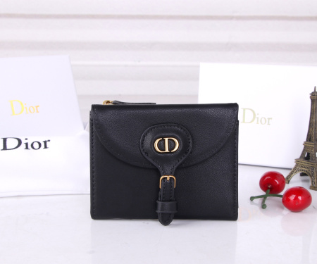 2025年2月24日早春新品Dior  *8.9*2.2 財...